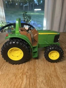 JOHN DEERE TRACTOR Ertl 10" in toy Die Cast Plastic C0514WYOO - Picture 1 of 7
