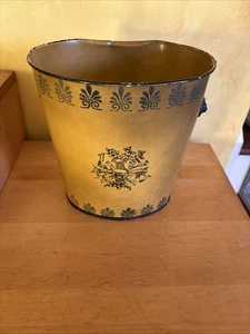 Vintage TOLE Metall Papierkorb Wappen Mehl de Lis Löwenkopf Pilgerkunst - Bild 1 von 8