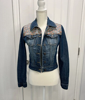 HOT KISS Denim Jean Jacket Size Small Junior Women's Floral Long Sleeve Foto 1 de 4