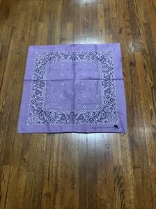 NEW 100 % COTTON PAISLEY PRINT BANDANA SCARF SQUARE LAVENDER COLOR 21" - Picture 1 of 7