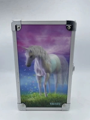 Caja de lápices Royce Vaultz unicornio lenticular bloqueo suministros escolares Foto 1 de 3