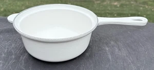 Le Creuset Gusseisen 18 Kochtopf weiß 2 Quart Fassungsvermögen - Bild 1 von 12