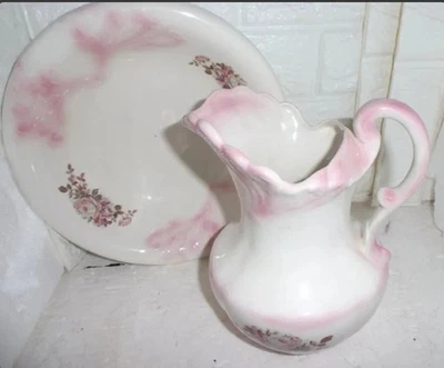 Винтажный набор кувшинов и раковин - Изображение 1 из 4