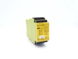 PILZ 787760 RELAY - Picture 1 of 2