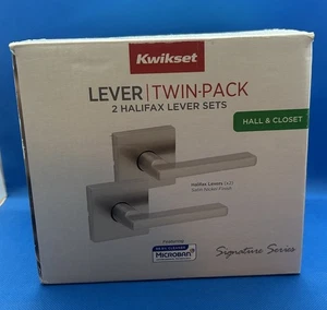 Kwikset 2 Set Leve Halifax Quadrate Nichel Satinato Leva Porta Sala/Armadio - Foto 1 di 7