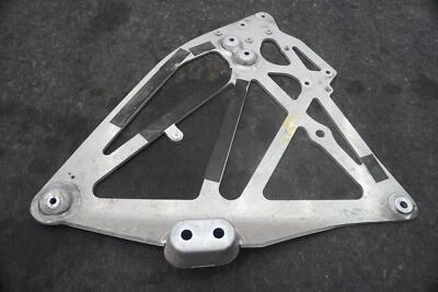 Placa de refuerzo trasera derecha puntal soporte panel 51719504374 BMW M2 G87 Foto 1 de 4