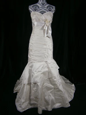 Paloma Blanca Wedding Ball Gown Bridal Dress 6-10 Silk Ivory Strapless Ruched - Image 1 of 4