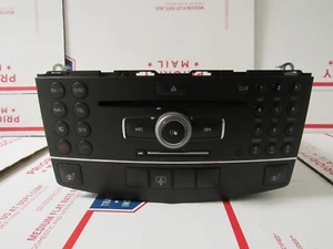 2008 2009 MERCEDES BENZ CCLASS RADIO - Picture 1 of 3
