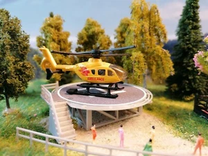 Rettungshubschrauber | Helicopter mit Landeplatz | Spur N | 1:160 - Bild 1 von 5