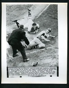 Del Crandall & Hobie Landrith 1957 Press Photo Cardinals Milwaukee Braves - Picture 1 of 2