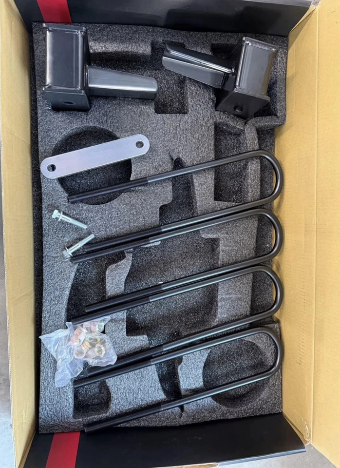 Kit de bloque trasero Readylift 4" de alto con eje de transmisión de 2 piezas 17-24 Ford F350 F450 4x4 DRW Foto 1 de 1