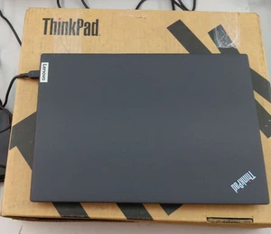 Lenovo ThinkPad X13 Gen2 13.3" WUXGA Intel i5-1135G7 16GB 512GB SSD PCIe W10P - Picture 1 of 9