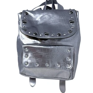 Disney's Descendants Film Rucksack Silber Krokodildruck Nieten - Bild 1 von 6