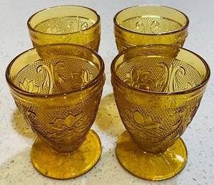 Ein 3 Unzen Indiana Glas Diadem Sandwich Bernstein Orangensaft Likör Shot - Bild 1 von 1