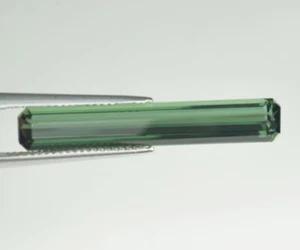 8.12 ct  TOP LUSTER NICE  GREEN NATURAL TOURMALINE LONG OCTAGON See VDO - Picture 1 of 2