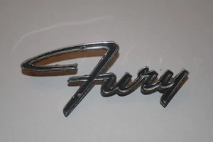 1965 1967 fabricante de equipos originales Mopar Plymouth Fury emblema del cuerpo de escritura 2524233 - Imagen 1 de 7