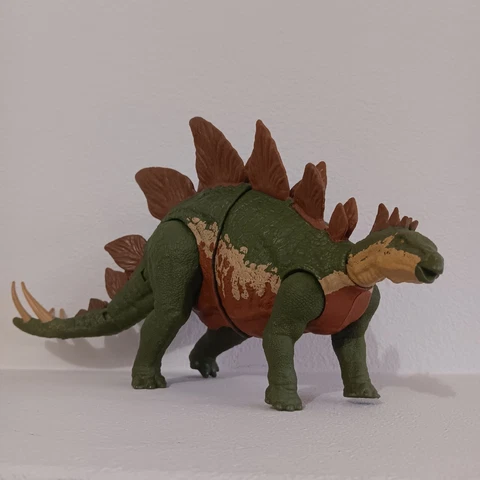 Jurassic World Camp Cretaceous Dino Escape STEGOSAURUS Mega Destroyers Dinosaur Cover