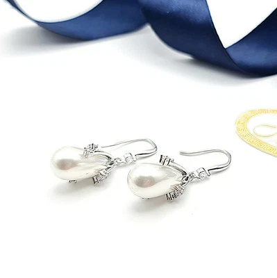 Orecchini donna acciaio perla e zirconi pendenti MONELLA BIJOUX  - Immagine 1 di 4