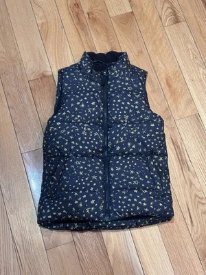 Amazon Essentials Girls L 10 Heavyweight Puffer Fleece Vest Gold Star 14.75" - Image 1 of 4