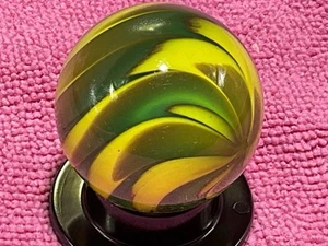 Schöner moderner 1,4" Marmor gelb und grün Wirbel, graviert Davis, neu! - Bild 1 von 11