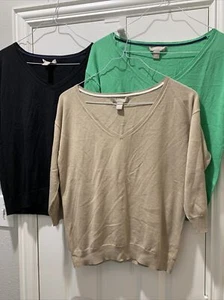 Bundled Lot THREE Banana Republic SILK V Neck Sweaters Size M - Picture 1 of 8