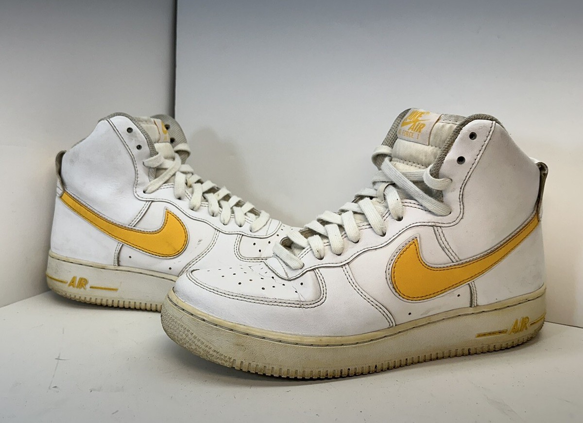 国内配送 NIKE AIR FORCE 1 '07 WHITE/UNIV GOLD-WHITE Nike Air Force 1 '07 High White University Gold for Sale