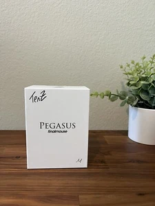 Tenz signierte FinalMouse Starlight-12 Pegasus mittlere Gaming-Maus - Bild 1 von 2