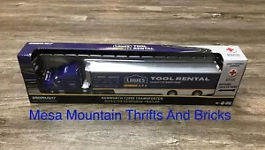 Greenlight 1:64 Scale Diecast Lowe’s Tool Rental Kenworth T2000 Transporter New! - Picture 1 of 11