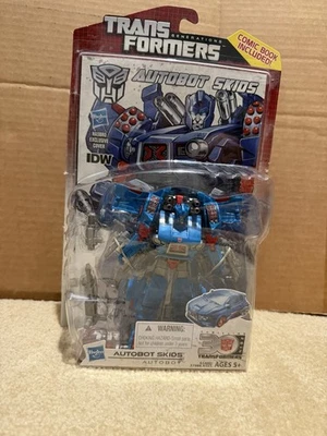 Autobot Skids Transformers Generations Figure Comic Thrilling 30 Hasbro NEW MOSC - Image 1 of 2