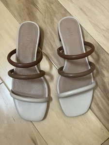 J Jill Kinsley SZ 7 Brown Beige Triple Strap Leather Sandals Flat Slides - Picture 1 of 7