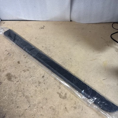 KIA SOUL Driver Front Body Side Molding 2010-2013 Soul 87711 2K000 - Imagem 1 de 3