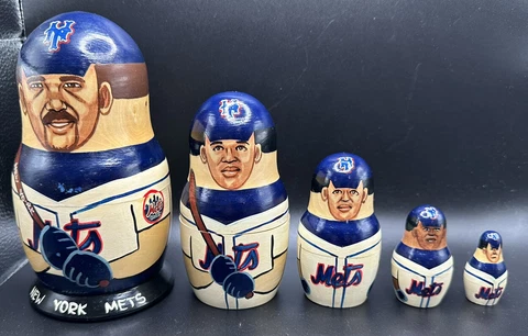 NEW YORK METS VINTAGE NESTING DOLLS 5 PIECES MIKE PIAZZA AL LEITER TY WIGGINGTON Cover