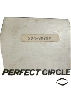 Perfect circle Pistons 3 of the 224-2079 And 1 of the 224-2130. See pictures  - Image 1 of 4