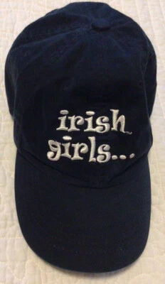 Niñas irlandesas... sombrero azul marino Zyphyr NCAA, intencionalmente angustiado, ajustable Foto 1 de 4