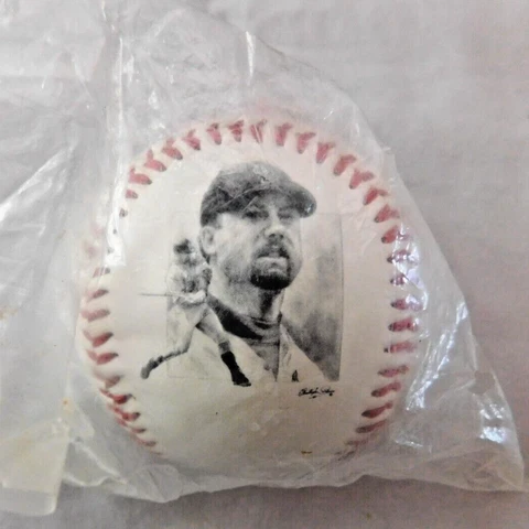 Mark McGwire St Louis Cardinals 1998 62 HR Fotoball Baseball Factory Sealed Cover