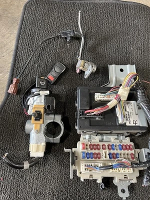 Nissan 350z 2007 3,5 AT BCM motor clave módulo informático coupé Foto 1 de 4