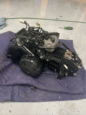 2017-2021 年本田 GROM 125 发动机电机 17 18 19 20 21 2018 年原始设备制造商 11,256 英里 — 第 1/4 张图片