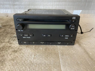 Audio Equipment Radio Am-fm-cd Single Disc Fits 03-06 MAZDA B-2300 94697 - Изображение 1 из 4