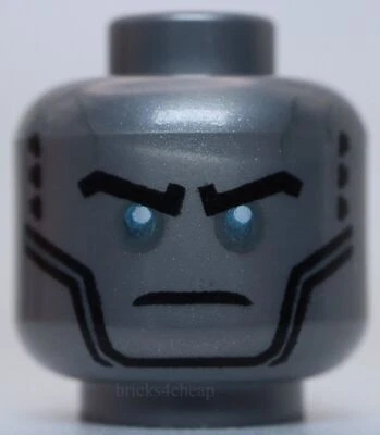 Lego Cabeza Cejas Negras Metálico Ojos Azul Claro Máscara Negra Turquesa Oscura Foto 1 de 2