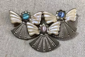 KC Angel Trio Brooch Pin Silver Tone Signed - Picture 1 of 3