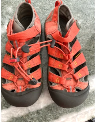 SANDALIAS KEEN unisex talla adulto 6 naranja Newport H2 usadas en excelente estado goma~nylon~gamuza Foto 1 de 4