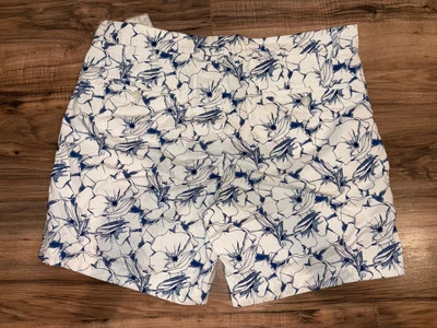 Club Monaco Men’s Floral Print Shorts Size 34 NWT Blue White Summer Casual - Image 1 of 3