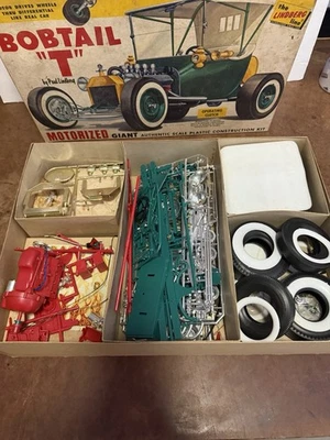VINTAGE "1968" Lindberg Bob Tail "T" Auto Model Kit 1/8 Scale - Image 1 of 4