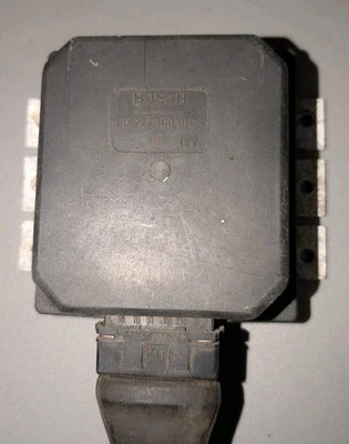 Módulo de control de encendido Volvo 240 - Bosch 0 227 100 018  Foto 1 de 4
