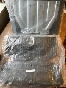 NEW Samsung BN96-55186B TV Stand & Cover Neck BN96-55182A for QN55S95BAFXZA - Picture 1 of 3
