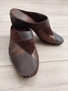 White Mountain Multi Brown Patchwork Slip On Low Heel Mule. Size 7.5 M - Picture 1 of 7