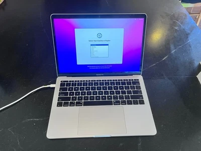 💥 MacBook Pro (13-inch, Late 2016) A1708 - WORKS BUT SELLING FOR PARTS/REPAIR - Image 1 of 4