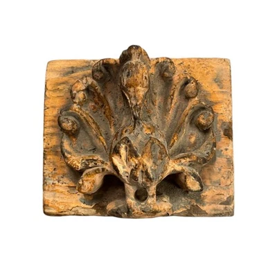 Antigua estatua de pájaro de madera en relieve de madera antigua vintage de 1850 colgante de pared Foto 1 de 4