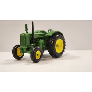 1953 John Deere Model D Tractor 1/16 Scale - Picture 1 of 6