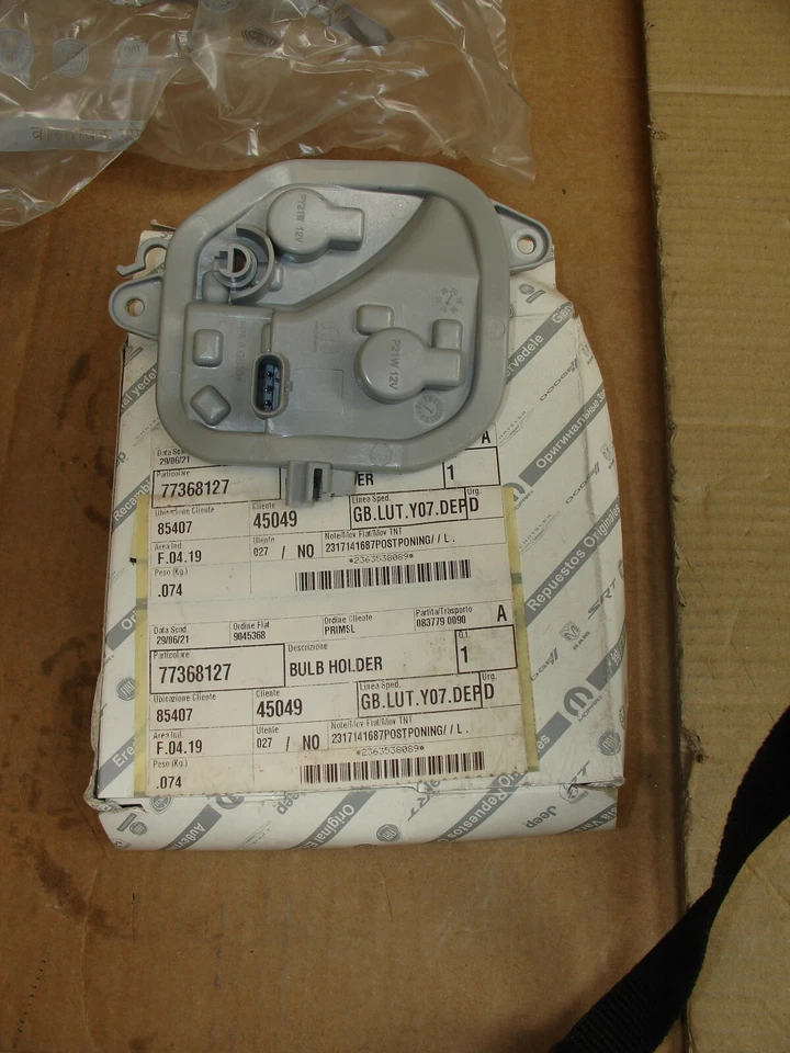 77368127 Bulb Holder for Fiat - Image 1 of 1